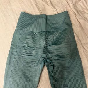 green elastic leggings